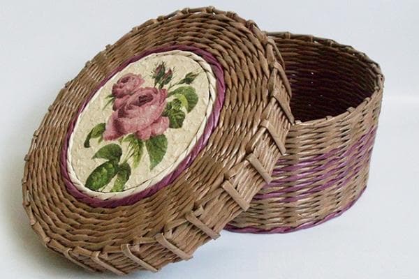 Schatulle aus Zeitungsröhrchen