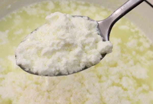 Quark aus hausgemachtem Kefir