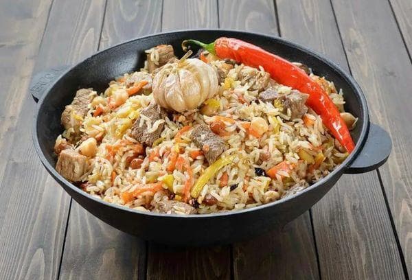 Plov im Kessel