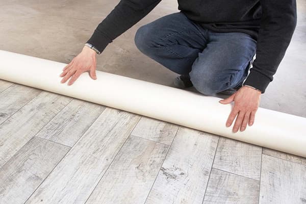 Verlegung des Linoleums
