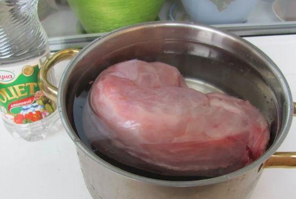Aufbewahrung von Fleisch in Essig