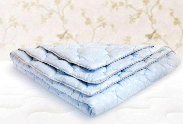 Blaue Decke