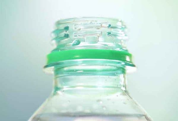 Geöffnete Flasche