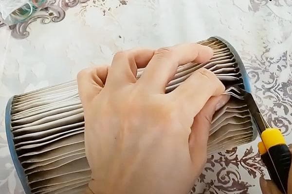 Entfernen des Filtermaterials aus der Kartusche