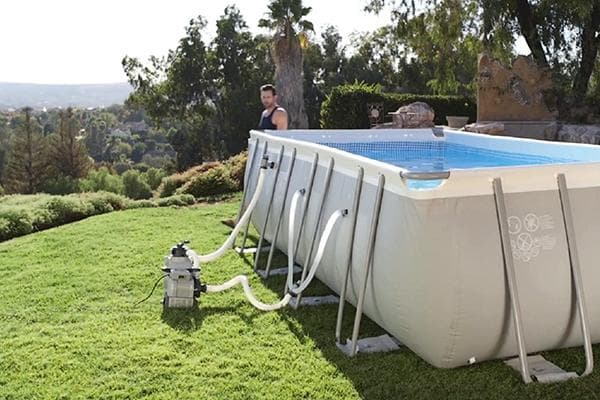 Aufstellbecken mit Chlorgenerator