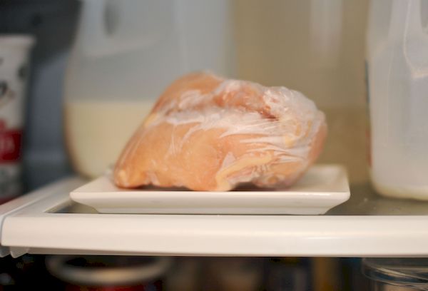 Gefrorenes Hähnchenbrustfilet
