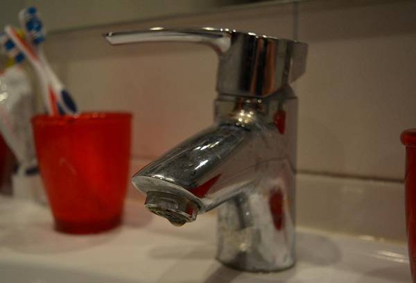 Wasserhahn