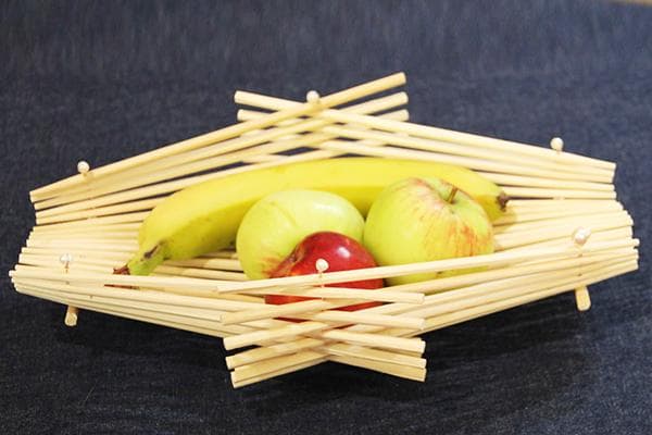 Obstschale aus Essstäbchen