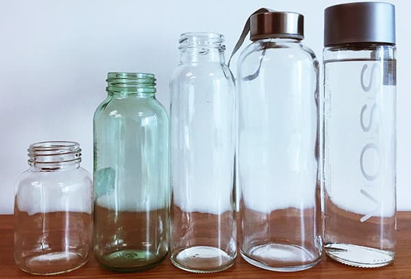 Glasflaschen für Wasser