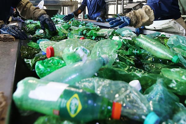 Kunststoffflaschen-Recyclingunternehmen