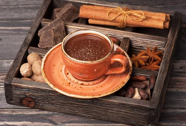 Kaffee und Gewürze