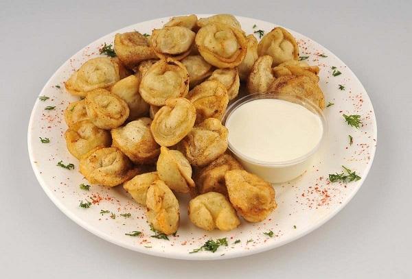 Gebratene Pelmeni