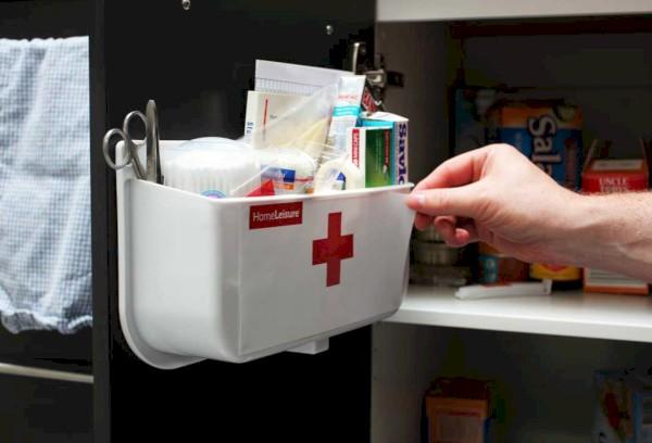 Medikamentenschrank im Badezimmer