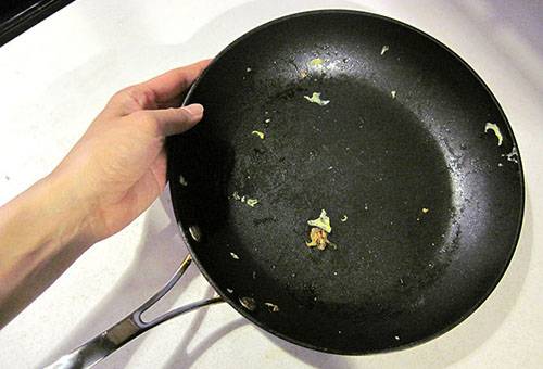 Pfanne nach dem Kochen