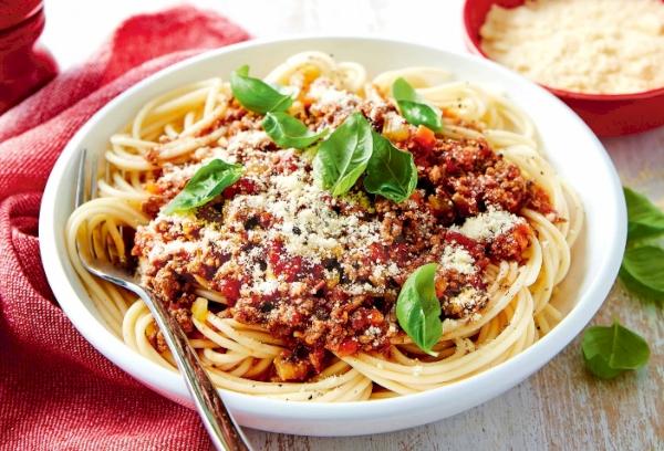 Italienische Pasta Bolognese