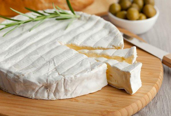 Französischer Brie-Käse