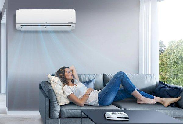Split-Klimaanlage im Innenraum