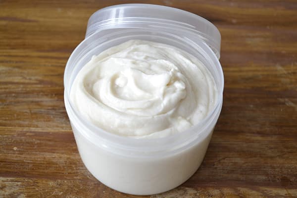 Reinigungspaste auf Basis von Kernseife