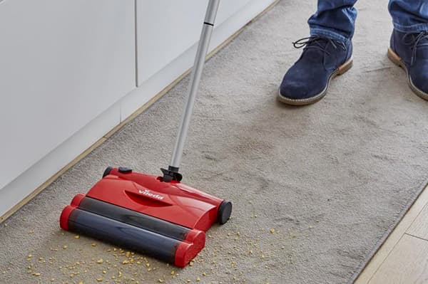 Elektrische Bürste für Teppichböden