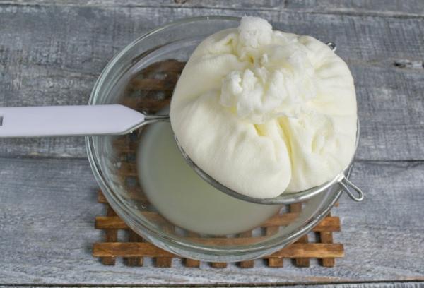 Zubereitung von Käse aus Kefir