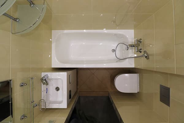 Kombiniertes Badezimmer