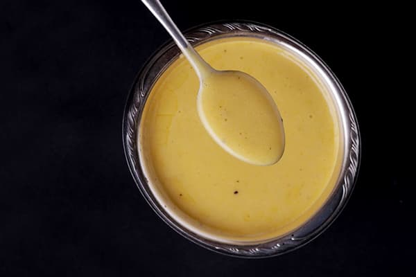 Würzige Bananensoße zum Fleisch