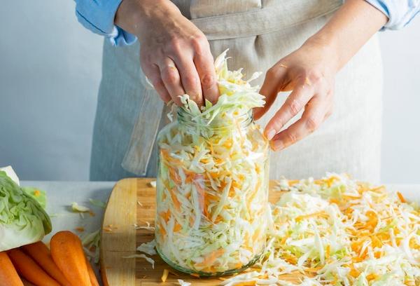 Fermentierter Kohl im Glas