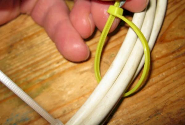 Nylon-Kabelbinder