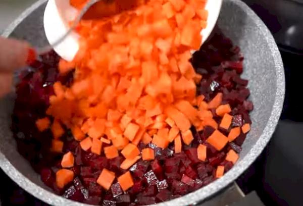 Schneller Vinaigrette-Salat Schritt 2
